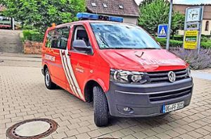 Der VW-Bus bringt Kinder seit 2015 zur Grundschule und wieder zurück. Foto: Feuerwehr