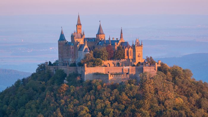 Burg Hohenzollern startet mit neuen Öffnungszeiten in Sommersaison