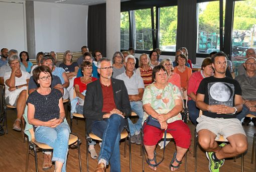 Auch in Jettingen wollen sich Bürger gegen das geplante KSK-Absetzgelände bei Haiterbach positionieren.  Foto: Priestersbach Foto: Schwarzwälder Bote