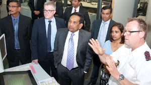 Minister aus Sri Lanka zu Besuch bei Stuttgarter Rettern