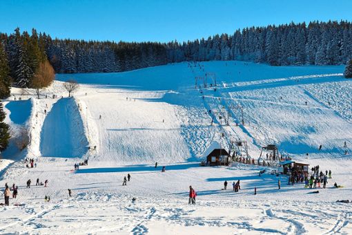 Wintersportmöglichkeiten wie hier am Dobellift sind bei Touristen und Einheimischen beliebt.  Foto: Ferienland im Schwarzwald GmbH Foto: Schwarzwälder Bote