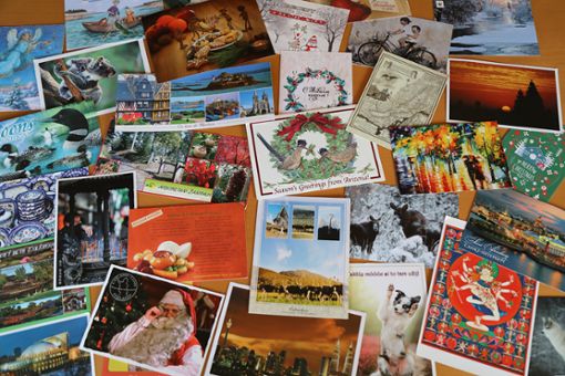 Über die Online Plattform Postcrossing werden Postkarten aus der ganzen Welt ausgetauscht. Foto: Ulm Foto: Schwarzwälder Bote