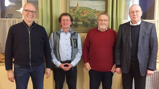 Neu- und wiedergewählter Vorstand und Ausschuss (von links): Heinrich Rebmann, Claus-Peter Fehrenbach, Raul Lepre und Friedrich Firnkes. Foto: Bürgerverein