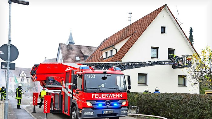 Feuerwehr übt in Heiligenbronn die Rettung junger Menschen