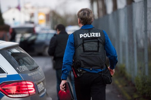 Die Polizei hat es am Dienstag in Neuhausen mit einem geflohenen Straftäter zu tun (Archivfoto). Foto: www.7aktuell.de | Oskar Eyb