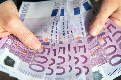 Ein Tipper aus dem Kreis Ludwigsburg hat bei der Lotterie Silvester-Millionen den Hauptgewinn von einer Million Euro abgesahnt. (Symbolbild) Foto: dpa