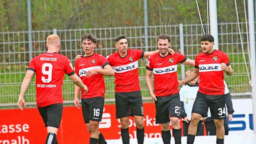 Die „jungen Wilden“ der TSG Balingen wollen auch im Heimspiel gegen die TSG Hoffenheim II alles in die Waagschale werfen. Foto: Kara