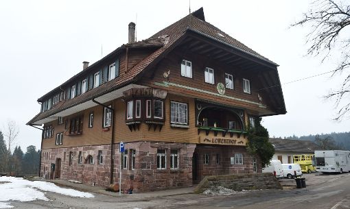 Der Adrionshof in Ödenwald bei Loßburg wird im Tatort zum Lorenzhof. Foto: Maria Hopp