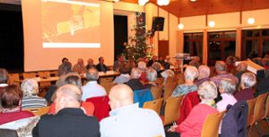 Rund 60 Bürger waren der Einladung zur Einwohnerversammlung in Dobel gefolgt. Foto: Gegenheimer Foto: Schwarzwälder Bote