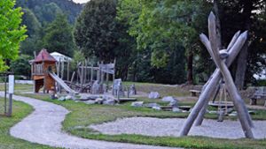 Der Abenteuerspielplatz im Heilig-Garten soll alsbald mit einem Wackelfloß touristisch aufgewertet werden. Foto: Herzog