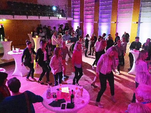 Bei der After-Work-Party nutzten die Gäste auch die vorhandene Tanzfläche. Foto: Mutschler Foto: Schwarzwälder-Bote