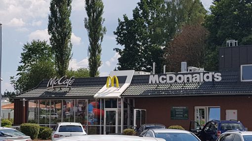 Nach einem bewaffneten Raubüberfall am Sonntagmorgen auf den McDonalds in Bad Dürrheim, schildert nun der betroffene Schichtleiter die Situation. Foto: Schwenk