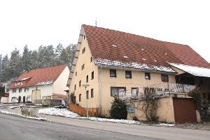 Noch steht ein landwirtschaftliches Anwesen in der Mariazeller Straße 12.   Archivfoto: Schickle Foto: Schwarzwälder-Bote