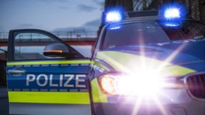 Mercedes-Drängler auf der Autobahn – Polizei sucht Zeugen