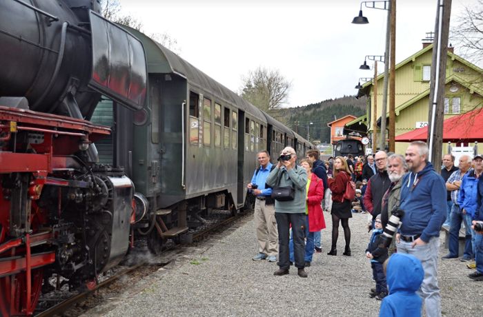 Sauschwänzlebahn Blumberg: Nostalgie-Zug sorgt für Begeisterung