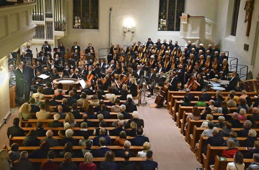 Mit Verdis „Messa da Requiem“ wurde das Schwarzwald Musikfestival in der Freudenstädter Stadtkirche eröffnet. Foto: Schwarz