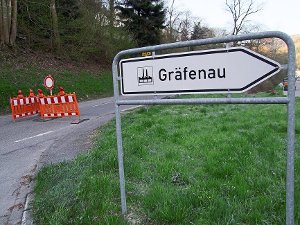 Das Höfener Gewerbegebiet Gräfenau ist noch erreichbar, dann ist Schluss.  Foto: Kugel