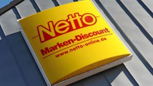 Kunde rastet im Netto-Markt in Geislingen aus
