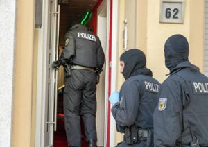 Insgesamt neun Gebäude durchsucht die Bundespolizei in Baden-Württemberg. Foto: dpa