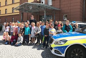Bei den Freunden und Helfern in Konstanz: die Kommunionkinder vom Heuberg Foto: Neusch Foto: Schwarzwälder-Bote