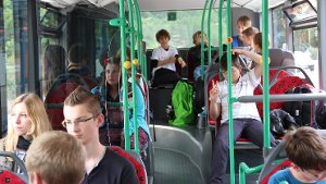 Gesprächsrunde wegen überfüllter Busse