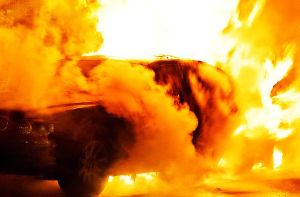 In St. Georgen ist ein 48-Jähriger in seinem Auto verbrannt. (Symbolbild) Foto: Archiv