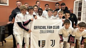Der Juventus-Offizial-Fan-Club Zollernalb hat die U-10-Junioren von Juventus Turin beim Bentley Hohenzollern Cup betreut. Foto: Marzio