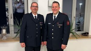 Der wiedergewählte Amtsinhaber Marc Brobeil (links) und sein neuer Stellvertreter Timo Sieber Foto: Feuerwehr