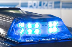 Am Donnerstagabend ist bei einem Unfall auf der Oberndorfer Straße ein 30-Jähriger schwer verletzt worden. (Symbolfoto) Foto: dpa