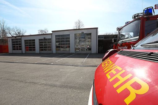 Die Gerätehalle der Balinger Feuerwehr wird demnächst deutlich vergrößert.  Foto: Maier Foto: Schwarzwälder Bote