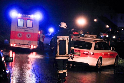 Am Dienstagabend sind bei einem Unfall auf der B 462 zwischen Freudenstadt und Baiersbronn drei Personen schwer verletzt worden. (Symbolfoto) Foto: Eich