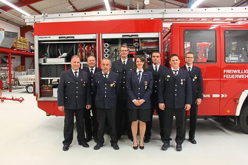 Die Geehrten und Gewählten der Feuerwehr Rohrdorf bei der Hauptversammlung. Foto: Geisel Foto: Schwarzwälder-Bote