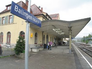 Am Balinger Bahnhof bedrohte ein Betrunkener Passanten. Foto: Schwarzwälder-Bote