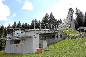 Bei seiner Tour zwischen Schönwald und Schonach passiert der Schwarzwaldverein auch die Langenwaldschanze. Foto: Archiv Foto: Schwarzwälder-Bote