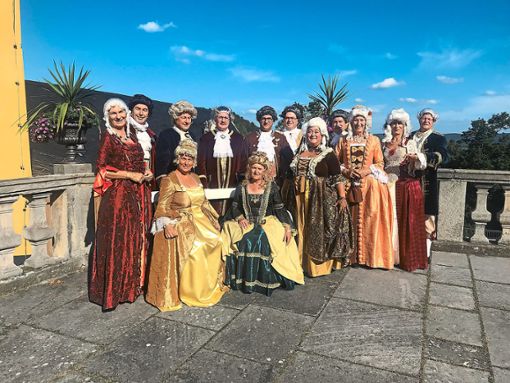 In historischen Gewändern erlebt die Hoftanzgesellschaft der SG Schramberg ein tolles Barockfest in Thüringen. Foto: SG Foto: Schwarzwälder Bote