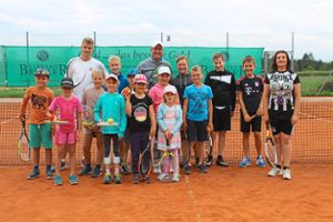 Beim Tennisclub Wildberg schnupperten Kinder in den weißen Sport hinein. Foto: Müller Foto: Schwarzwälder Bote