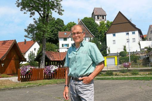 Hans Joachim Lippus ist seit 2011 Bürgermeister in Dautmergen. Im kommenden Jahr wird er für eine zweite Amtszeit kandidieren. Das erklärte er  am Mittwoch im Gemeinderat. Foto: Visel Foto: Schwarzwälder Bote