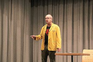 Stefan Reusch unterhielt sein Publikum prächtig. Foto: Geisel Foto: Schwarzwälder-Bote