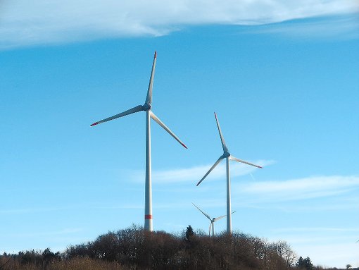In Deutschland soll die Windkraft ausgebaut werden. Auch in Schömberg beschäftigt das Thema die Bevölkerung.  Foto: Archiv Foto: Schwarzwälder-Bote
