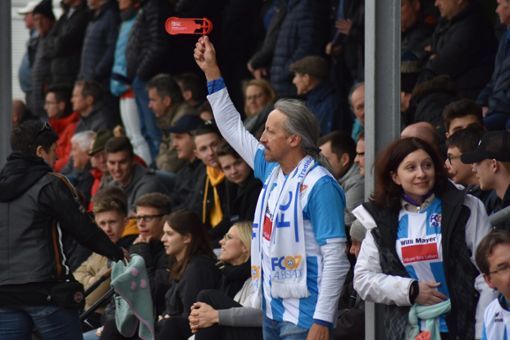 Die Fans waren begeistert von ihrer Mannschaft. Foto: Jannik Nölke