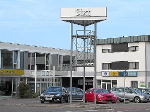 Das Schwenninger Autohaus Hermann Sixt e.K schließt zum 31. Oktober endgültig seine  Tore.  Foto: Archiv Foto: Schwarzwälder-Bote