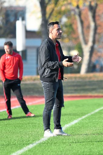 Coach Enrique Blanco bittet seine Spieler wieder am 21. Januar ins Training. Foto: Morat