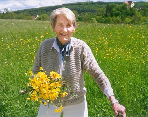 Irmengard Eppler liebte das Schöne: Das galt für Blumen ebenso wie für Stilvolles, das sie in ihrem Geschäft anbot. Foto: Privat