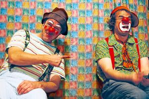 Das Clownstheater    Ätschagäbele führt im Rosengarten das Stück Niemando auf. Foto: Veranstalter Foto: Schwarzwälder Bote