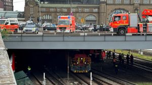 Am Hamburger Hauptbahnhof ist ein Bauzug entgleist. (Symbolbild) Foto: dpa/Steven Hutchings