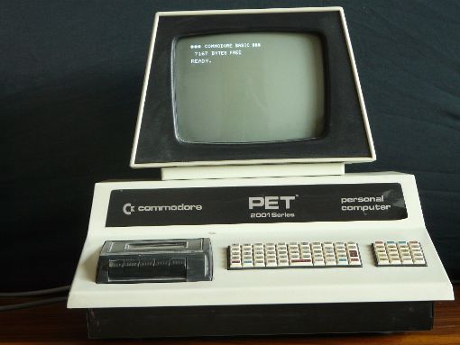 Mit dem  Commodore 64 oder dem PET (Bild) von 2001  mit   8-Bit-Processor beginnt das PC-Zeitalter.   Foto: Veranstalter Foto: Schwarzwälder-Bote