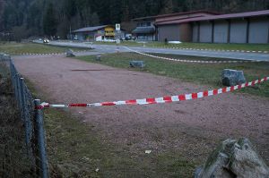 Auf diesem Parkplatz an der Bundesstraße zwischen Hinterlehengericht und Schiltach geschah die Tat im Februar 2017. Foto: kamera24.tv
