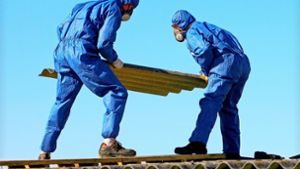 Achtung gefährlich – so entsorgt man Asbest im Kreis Rottweil richtig