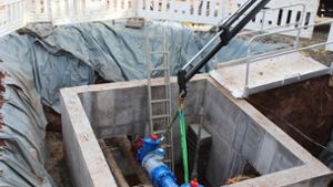 Das neue Schachtbauwerk mit dem neuen Teilstück für die Wasserleitungen in Tennenbronn wird am Dienstag, 19. März, in Betrieb gehen. Foto: Myriam Werner