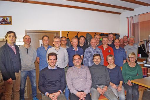 Der Vorsitzende Klaus Schlude (links) ehrte zahlreiche TSV-Mitglieder Foto: Klaiber Foto: Schwarzwälder Bote